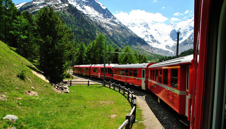 Горы Bernina Express